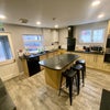 Photo 9: Kitchen 