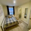 Photo 2: Room 3 - with En-suite