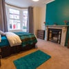Photo 2: Teal Room @ £795pcm