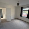 Photo 5: Room 4 £100pw