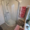 Photo 6: Bathroom
