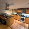 Photo 4: Kitchen
