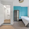 Photo 8: Room 3 (en-suite) -