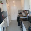 Photo 7: Kitchen