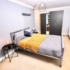 Photo 4: Large double bedroom available now