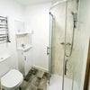 Photo 4: Same ensuite in both rooms