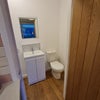 Photo 3: Spacious en suite
