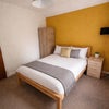 Photo 2: Fully refurbished double bedroom 