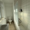 Photo 3: bathroom