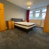 Photo 2: Room 8 (12) - £600PCM - Available Now