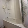 Photo 8: bath n powershower
