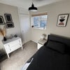 Photo 2: Single Bedroom