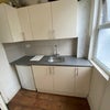 Photo 2: kitchen