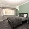 Photo 4: Room 4 