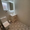 Photo 4: bathroom