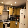 Photo 4: kitchen