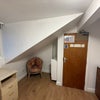 Photo 6: Room 6