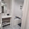 Photo 4: Bathroom 1