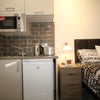 Photo 8: Room 7 Kitchenette
