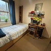 Photo 2: Single Bedroom
