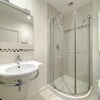 Photo 3: Ensuite bathroom