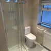 Photo 5: shower room
