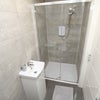 Photo 2: Room 8 - Ensuite 