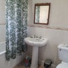 Photo 4: Full bathroom