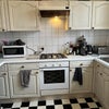 Photo 6: Kitchen
