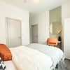 Photo 9: Room 1 Ensuite