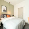 Photo 10: Room 1 Ensuite