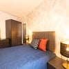 Photo 6: Room 5