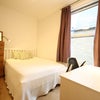 Photo 3: room available
