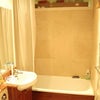 Photo 7: bathroom