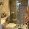 Photo 2: En suite 