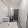 Photo 2: Bedroom 1 (£895pcm)