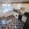 Photo 4: Kitchen