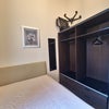 Photo 6: Room 1