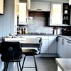 Photo 2: KITCHEN