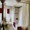 Photo 2: Suite bathroom