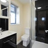 Photo 4: En-suite