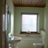 Photo 2: bathroom