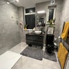 Photo 6: Main bathroom