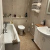 Photo 3: Own bathroom