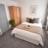 Photo 3: Room 3 w/ ENsuite