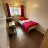 Photo 3: Room 4- £720 Available 23/04/2026