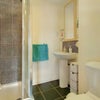 Photo 5: En Suite