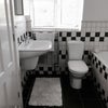 Photo 6: Bathroom
