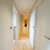 Photo 10: Hallway 