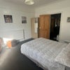 Photo 7: Ground floor furnished double room (A)